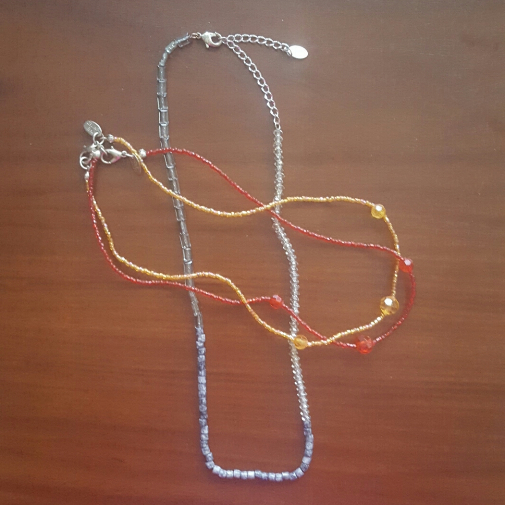 Beaded Necklace Bundle 5$